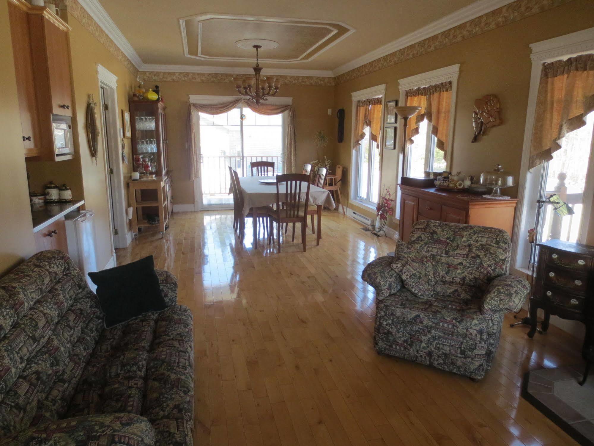 Bed and Breakfast Au Nidaigle Saint-Basile Zewnętrze zdjęcie